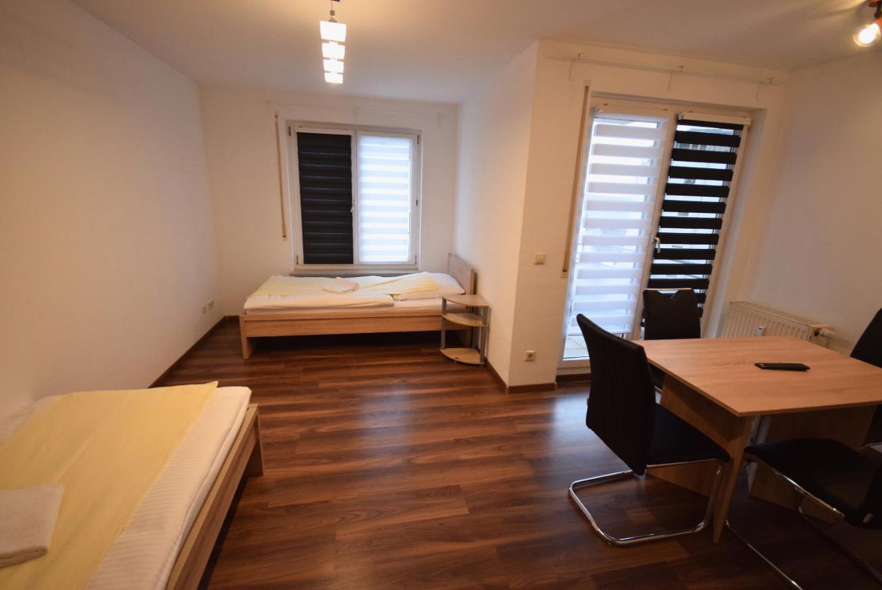 Ab Apartment Objekt 72 Plochingen Kültér fotó