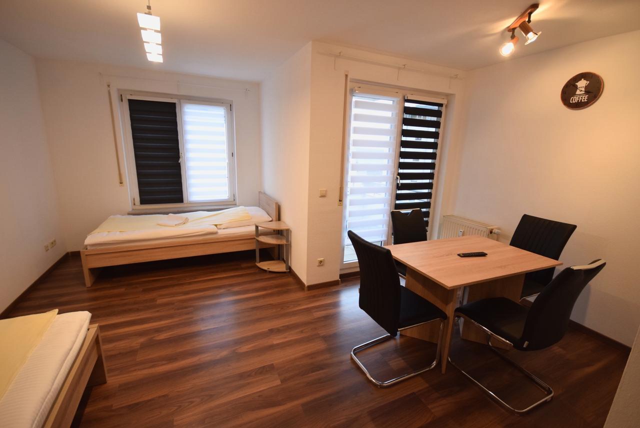 Ab Apartment Objekt 72 Plochingen Kültér fotó