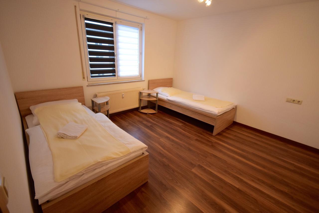 Ab Apartment Objekt 72 Plochingen Kültér fotó
